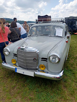 Oldtimer; anklicken zum Vergrößern