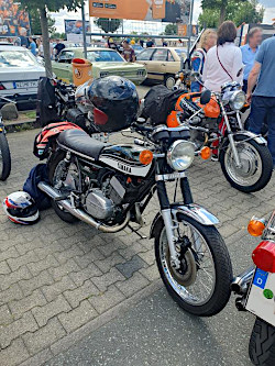 Oldtimer; anklicken zum Vergrößern